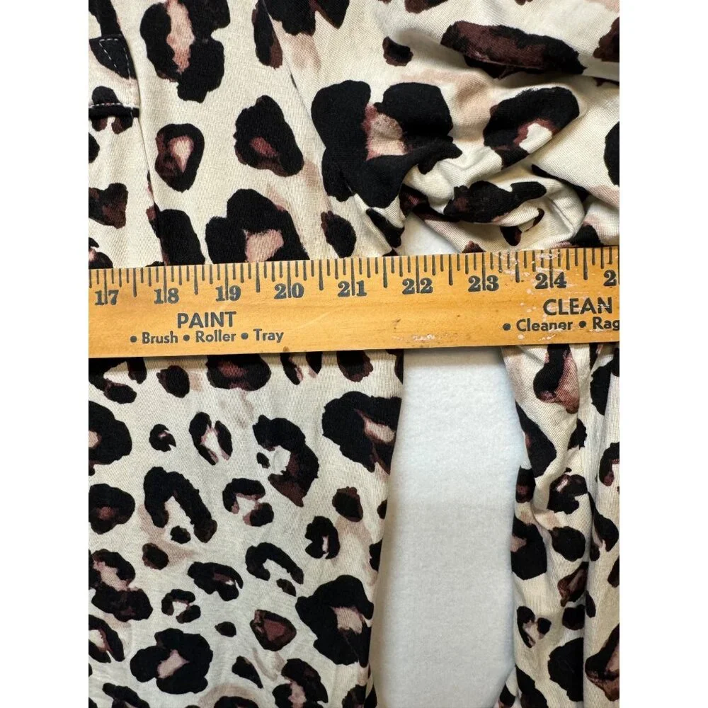 Leopard Print Stars Above Womens Button-Up Pajama Top XXL Soft Beige & Brown - Picture 6 of 11